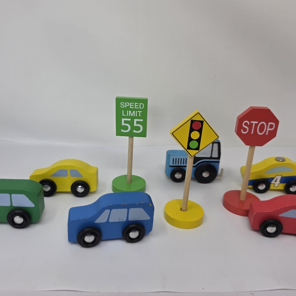 Wood Car Stop Light Speed Limit Sign Set